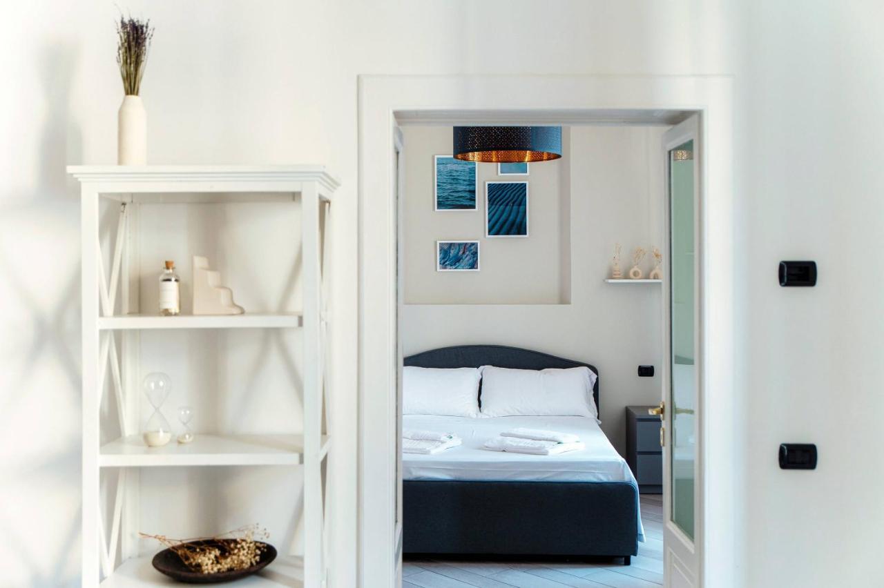 Shades Of Lake - Blue Apartment Como Exteriör bild